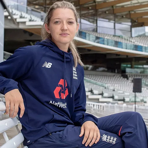 Sarah Taylor Becomes World's 1st Woman To Coach Men's Cricket Team