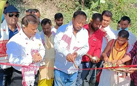Padma Hazarika laid foundation of helipad and erosion protection scheme