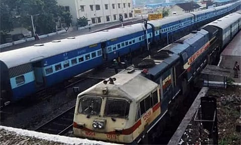 18 Years Old Girl Jumps Before Speedy Train in Tripura