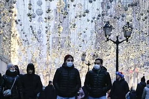 Russia adds 39,160 COVID cases