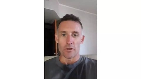 When Hussey took the game away from Pakistan 11 years back