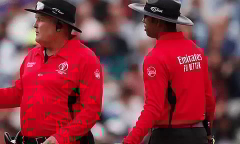 Erasmus, Kettleborough to be on-field umpires for final