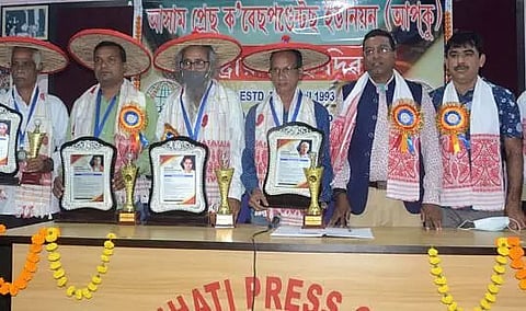 APCU celebrates National Press Day, felicitates senior scribes in Guwahati