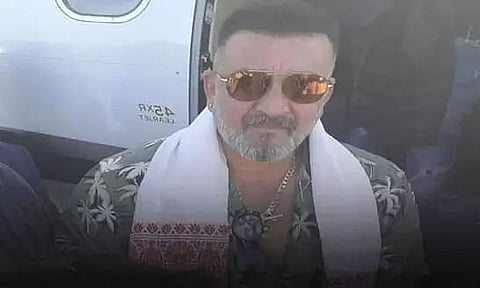 Munnabhai Aka Sanjay Dutt lands At Dibrugarh Airport, Enroute to Arunachal Pradesh