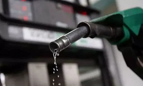 Oil marketing companies keep diesel, petrol prices steady