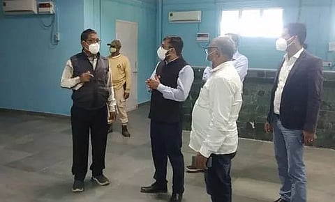 Chirang DC Narendra Kumar Shah pays sudden visit to JSB Civil Hospital