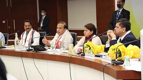 Expedite disbursal of loan amount under scheme: CM to implementing authorities