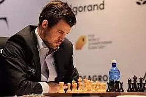 Carlsen wins World Chess C'ship