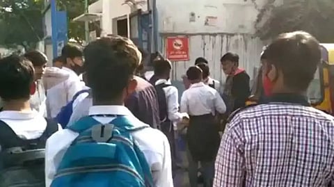Delhi: Four Class 10 Students Injured In Stabbing Incident In Mayur Vihar