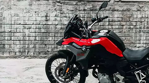After connected cars, digital radio tech now transforming bikes