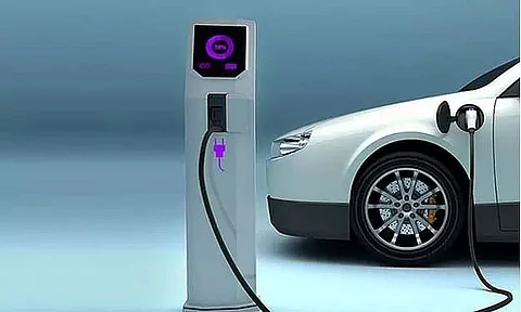 8.77 Lakhs Active Electric Vehicles Are On Indian Roads: Centre