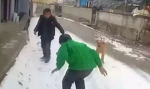 Tawang in Arunachal Pradesh witnesses season's first snowfall