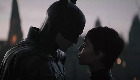Batman Trailer Out: Robert Pattinson And Catwoman as Partner-In-Crime Fighting Against Riddlers