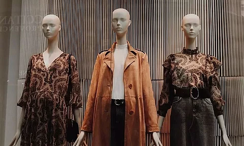 Taliban Orders Shop Owners To Remove Heads of Mannequins