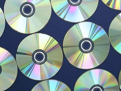 An eye-catching CD plate