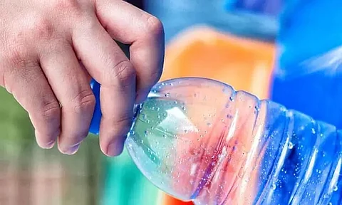 Omicron Can Survive 8 Days on Plastic and 21 Hours on Skin, Claims Study