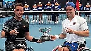 Hewett-Reid win record ninth successive Grand Slam title