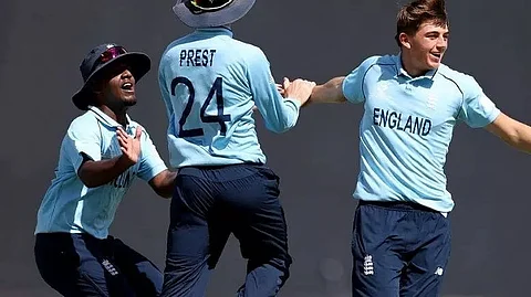 Rehan, Bethell help England beat South Africa, reach semi