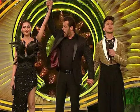 Bigg Boss 15: Netizens unhappy with Tejasswi's win, extend support to Pratik