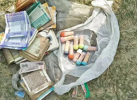 Two drug peddlers arrested at Katia Bridge in Jalukbari