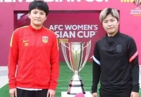 China hold aces in summit clash with South Korea