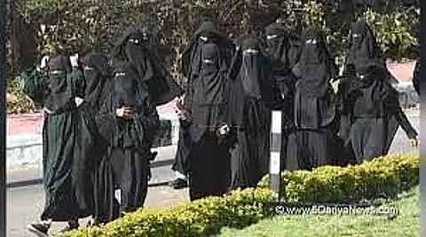 Islamabad college asks students to wear hijab, prayer caps on Valentine's Day