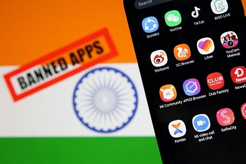 Google, Apple pull down Chinese apps