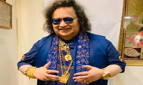 Ever Wonder Why Bappi Lahiri Often Wore Gold Jewellery And Sunglasses? Here's The Answer
