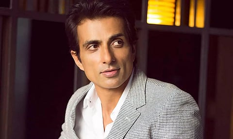 Bollywood celebrities who believe in giving