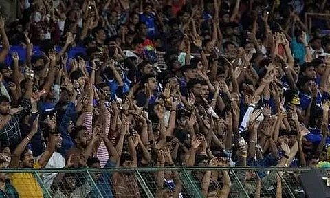 ISL Set To Allow Crowds For Final