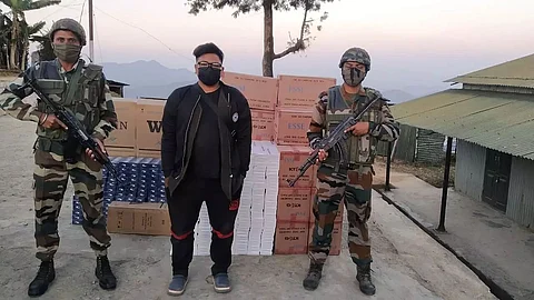 Assam Rifles seizes foreign cigarettes worth over Rs 6 lakh at Champhai