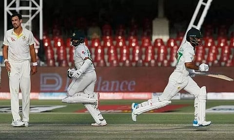 Shafique, Azhar firm in response to Australia's 391