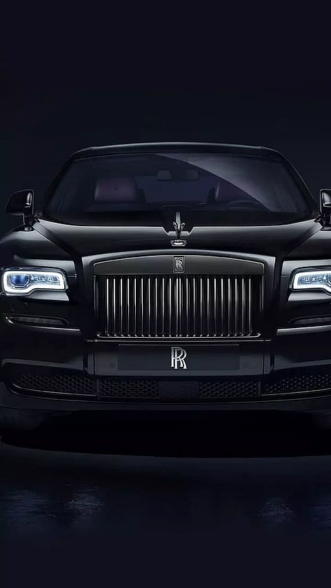 Top 10 Bollywood divas and their swanky cars