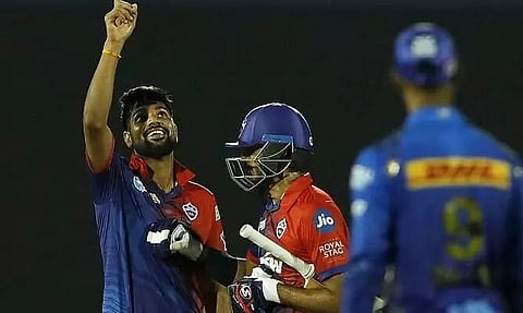 Axar, Lalit, Kuldeep shine as Delhi Capitals beat Mumbai Indians by 4 wickets