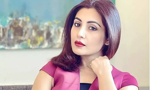 Bollywood Actor Rimi Sen Defrauded Of 4.14 Crore By a Goregaon Based Businessman