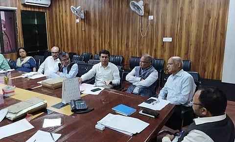 Minister hosts meet on Unicode issue at Janata Bhawan