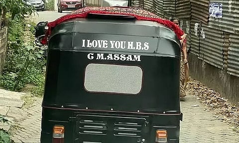 Photo Captioning 'I Love You HBS CM Assam' Behind Auto Rickshaw Goes Viral