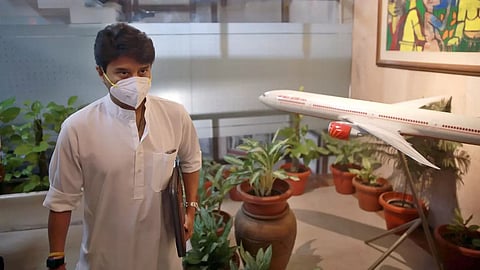 Union Minister Jyotiraditya Scindia, Chief Minister Pema Khandu to inaugurate new flight today