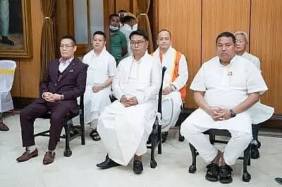 Manipur Chief Minister N Biren Singh inducts 6 more Ministers