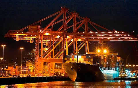 Chittagong navigation lights for Northeast