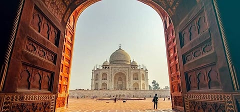 4 Tourists Arrested For Offering Namaz At Mosque In Taj Mahal Premises