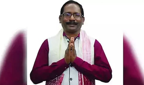 Show-cause notice to Minister Sanjay Kishan