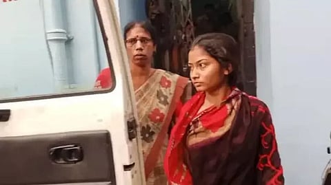 Woman Swims From Bangladesh To India To Marry Her Lover, Arrested