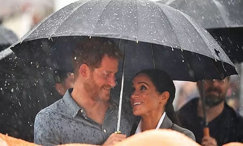 Harry, Meghan Markle's cute moments go viral