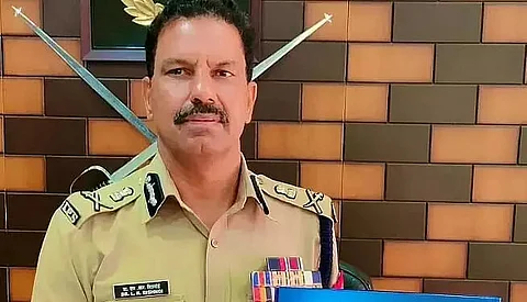 Meghalaya DGP Dr Lajja Ram Bishnoi interacts with students in Tura