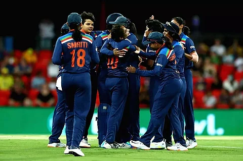 With eye on Commonwealth Games,
India & Sri Lanka aim for fine-tuning their combinations