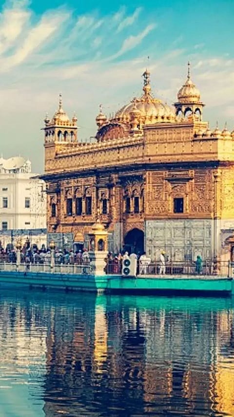 10 Places in India Loved by foreign tourists