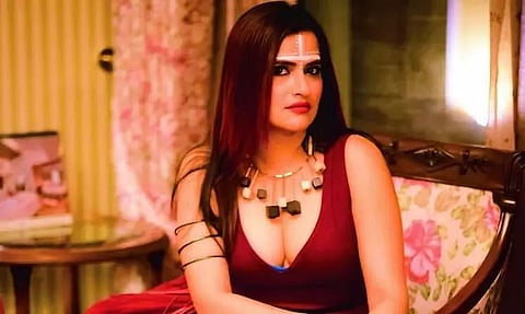 Sona Mohapatra draws Twitter CEO's attention to 'sexism' in his alma mater