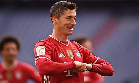 Lewandowski rejected Chelsea, PSG offers to join Barca, says Laporta