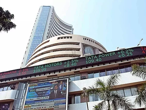 Benchmark indices ends higher for 3rd straight day, Nifty above 17,100